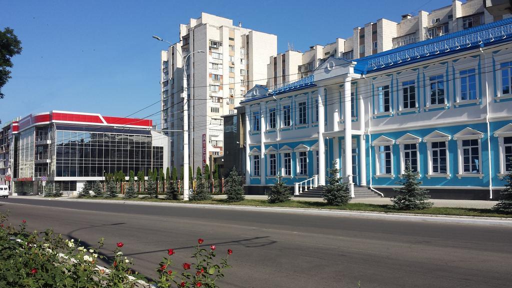Luna Tiraspol Bagian luar foto