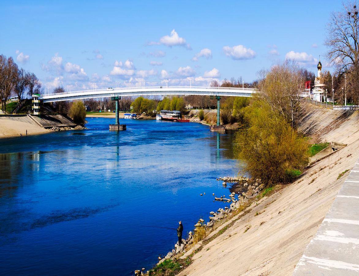 Luna Tiraspol Bagian luar foto
